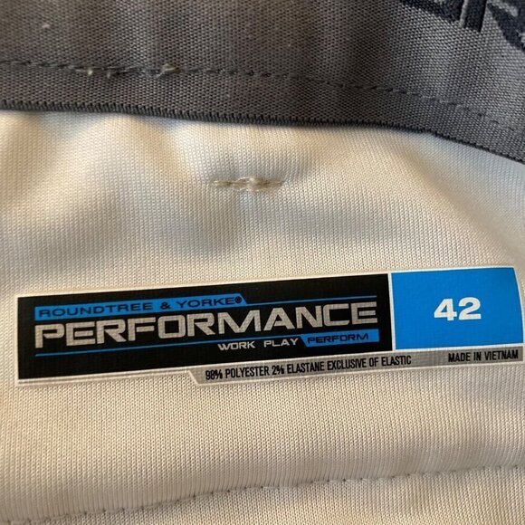 Mens Roundtree & Yorke Performance Shorts 9" Tan 42 - Picture 5 of 6